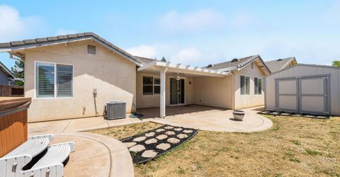 714 Elk Hills Dr, Galt, CA 95632 Photo