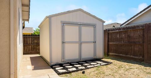 714 Elk Hills Dr, Galt, CA 95632 Photo