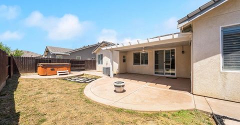 714 Elk Hills Dr, Galt, CA 95632 Photo