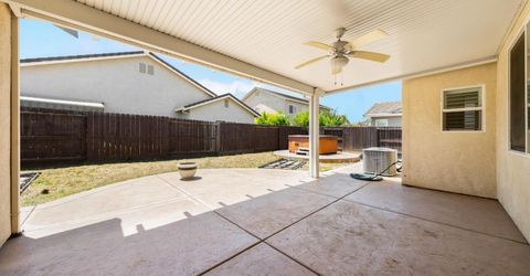714 Elk Hills Dr, Galt, CA 95632 Photo