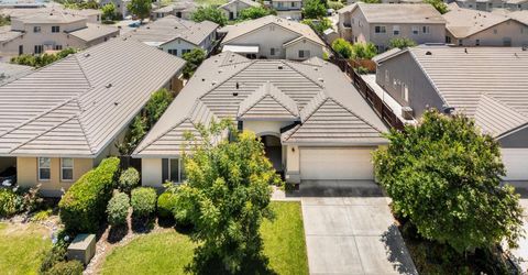 714 Elk Hills Dr, Galt, CA 95632 Photo