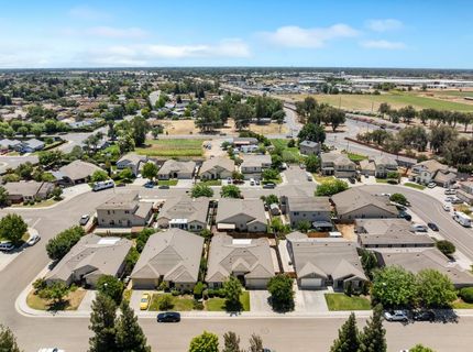 714 Elk Hills Dr, Galt, CA 95632 Photo