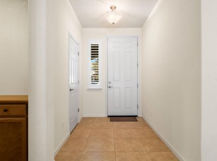 714 Elk Hills Dr, Galt, CA 95632 Photo
