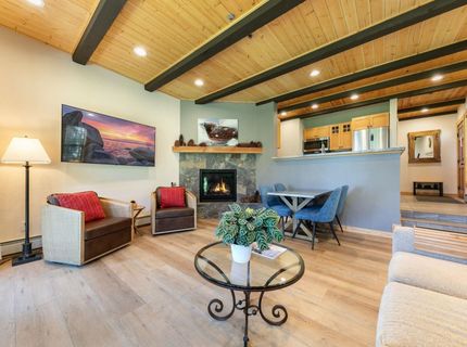 9200 Brockway Springs Drive, Kings Beach, CA 96143 Photo