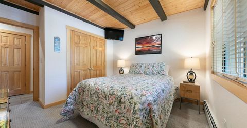 9200 Brockway Springs Drive, Kings Beach, CA 96143 Photo