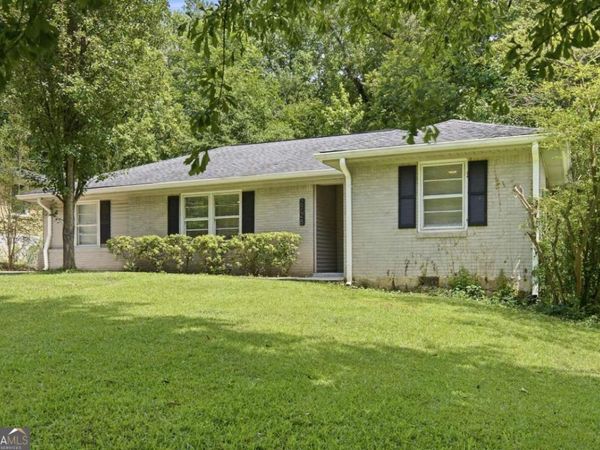 2728 Rollingwood Lane SE, Atlanta, GA 30316