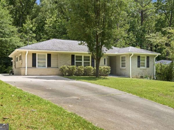 2728 Rollingwood Lane SE, Atlanta, GA 30316