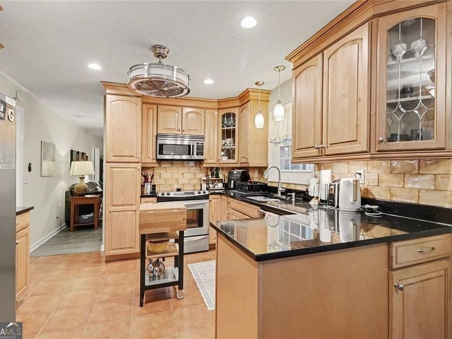 Property Image 11