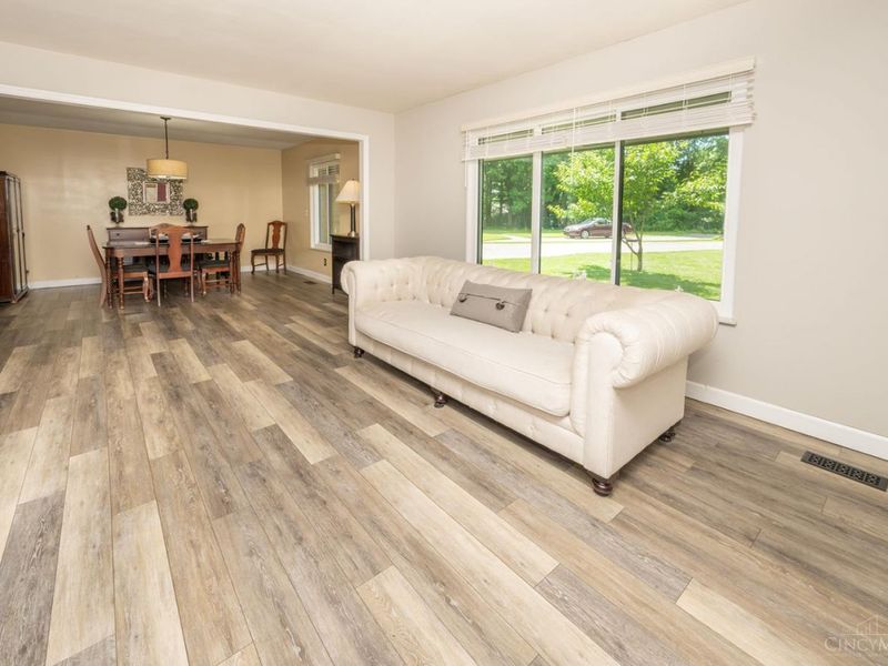 7261 Candlewyck Court, Centerville, OH 45459 Photo 12