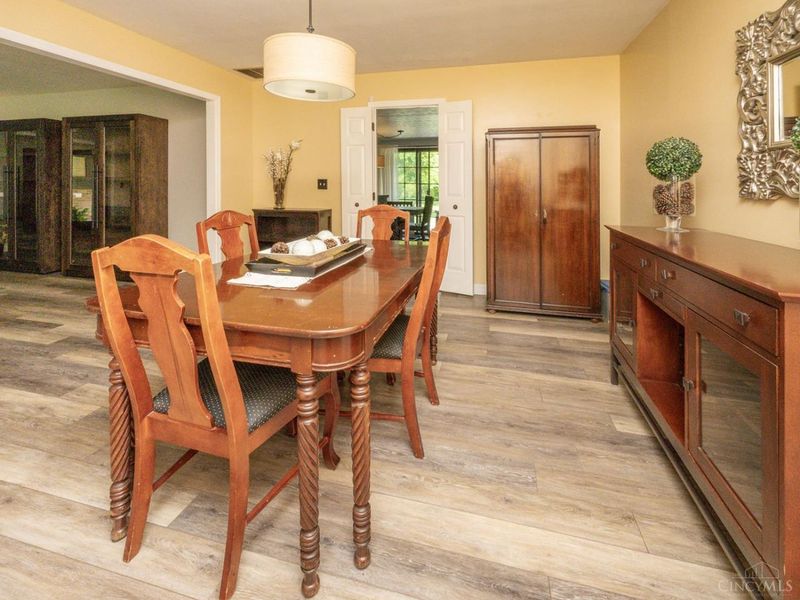 7261 Candlewyck Court, Centerville, OH 45459 Photo 16