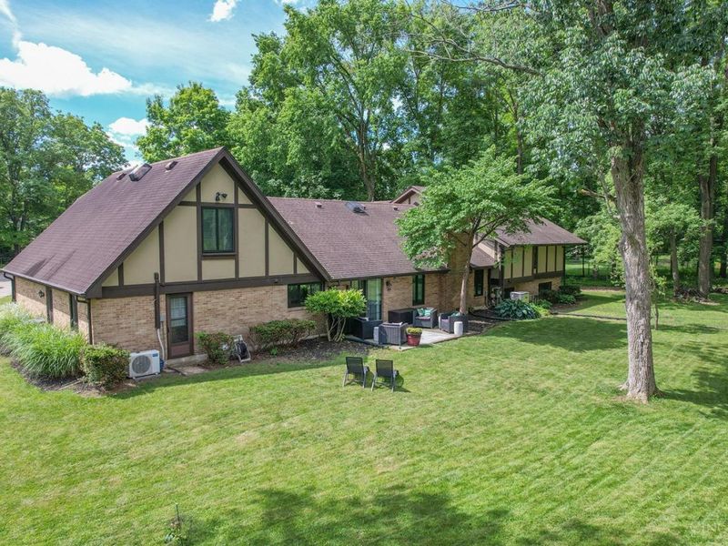 7261 Candlewyck Court, Centerville, OH 45459 Photo 7
