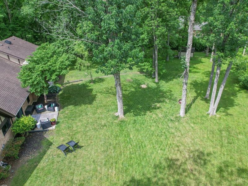 7261 Candlewyck Court, Centerville, OH 45459 Photo 9