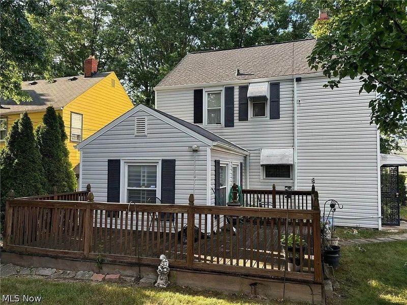 16816 Talford Avenue, Cleveland, OH 44128 Photo 2