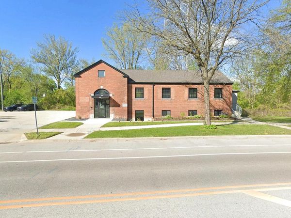4121 N Wilson DRIVE, Shorewood, WI 53211