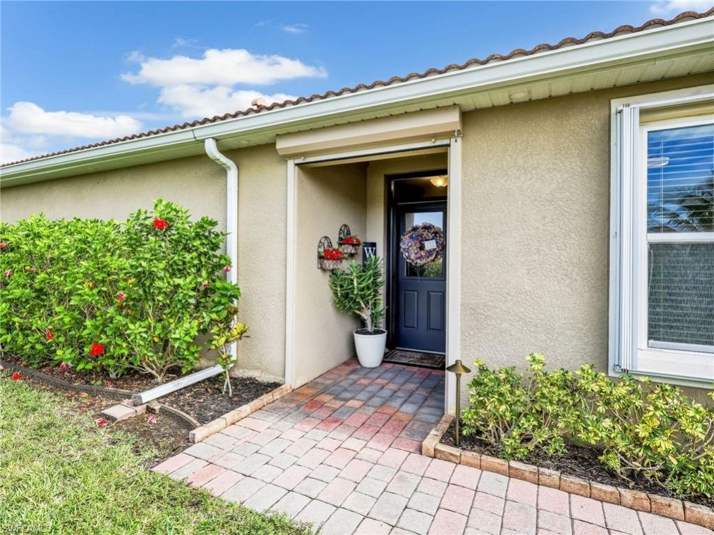 4337 Dutchess Park Rd, Fort Myers, FL 33916 Photo
