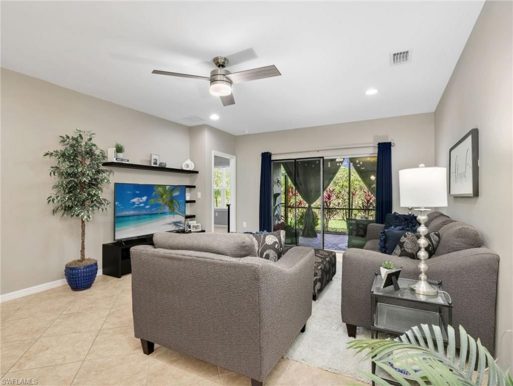 4337 Dutchess Park Rd, Fort Myers, FL 33916 Photo