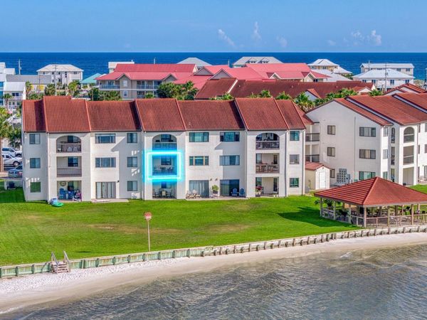7453 Sunset Harbor Drive, Unit 1-210, Navarre, FL 32566
