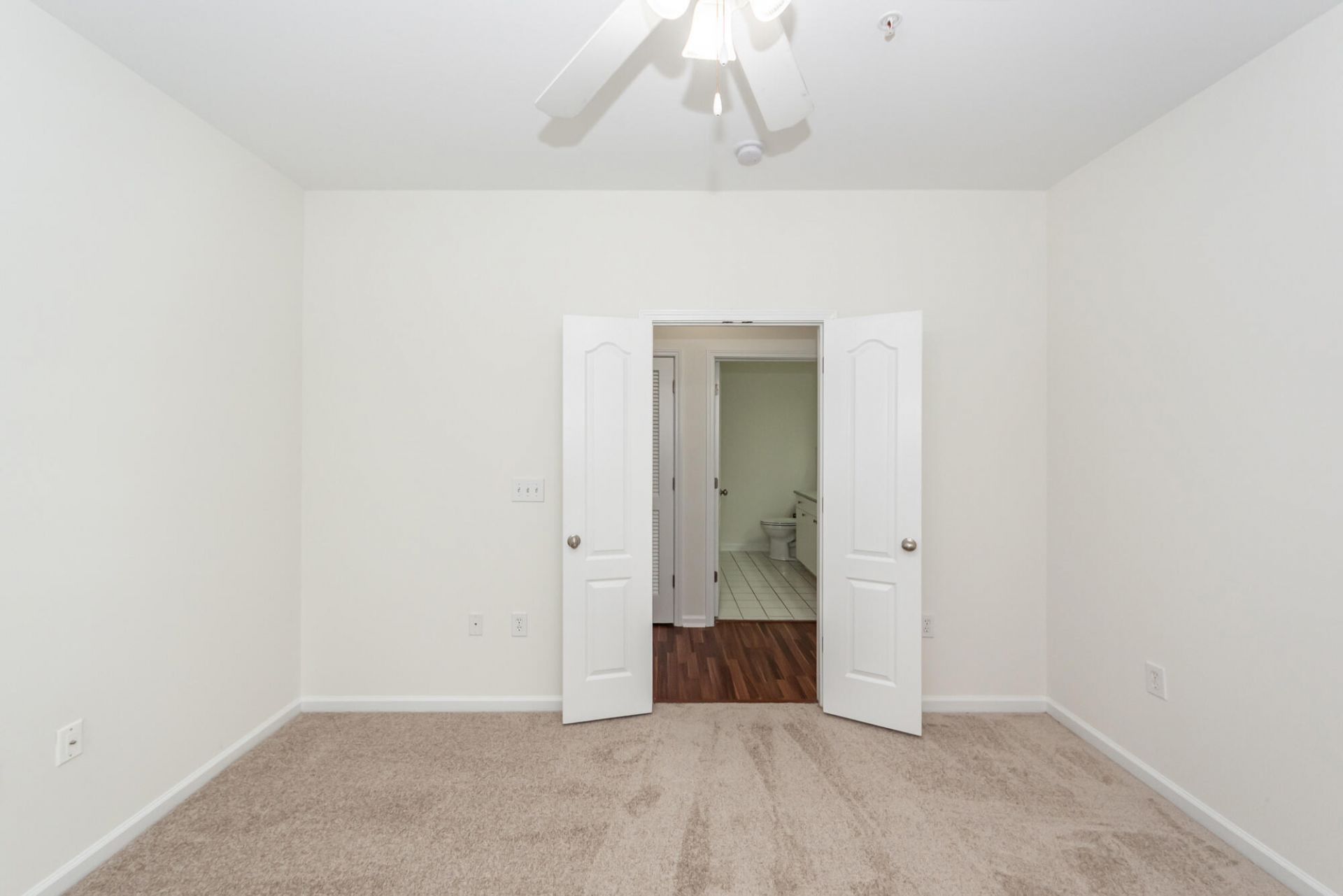 2211 Egret Crest Lane Photo 22