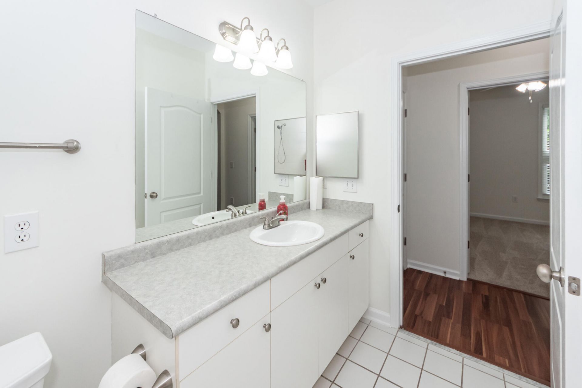 2211 Egret Crest Lane Photo 25