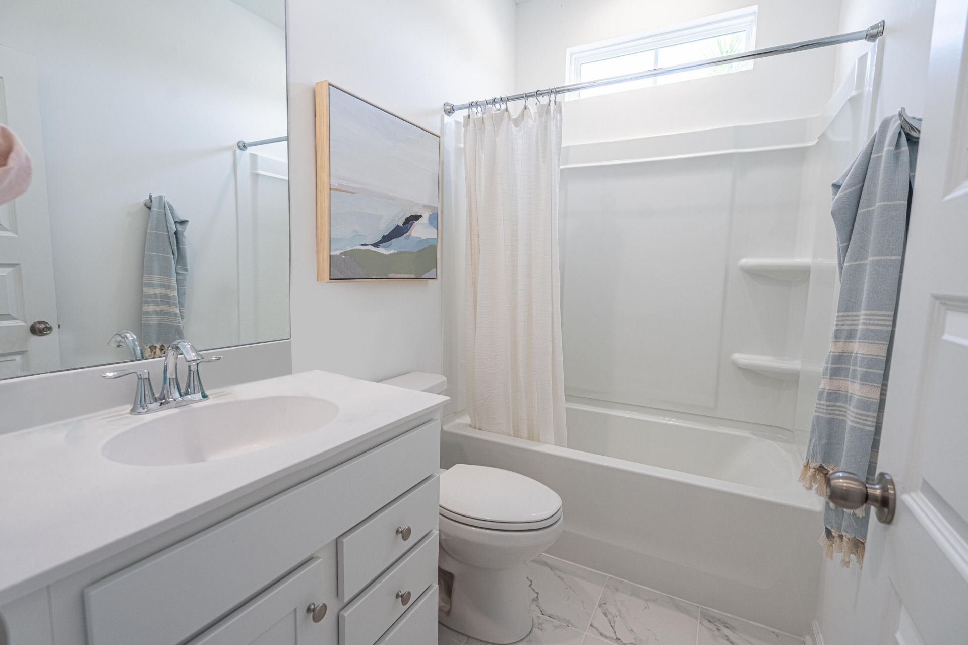 1046 Lettered Olive Lane Photo 5