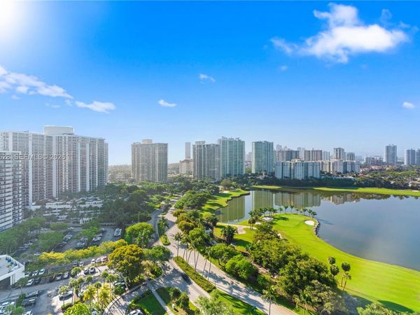 3675 N Country Club Dr, Unit 1406, Aventura, FL 33180