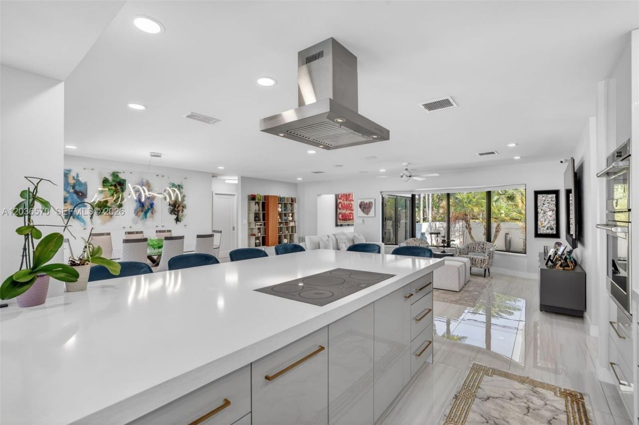 2611 NE 36th St, Lighthouse Point, FL 33064 Photo