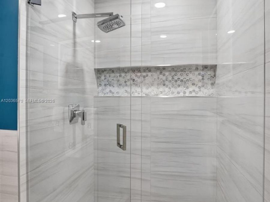 Property Image 76
