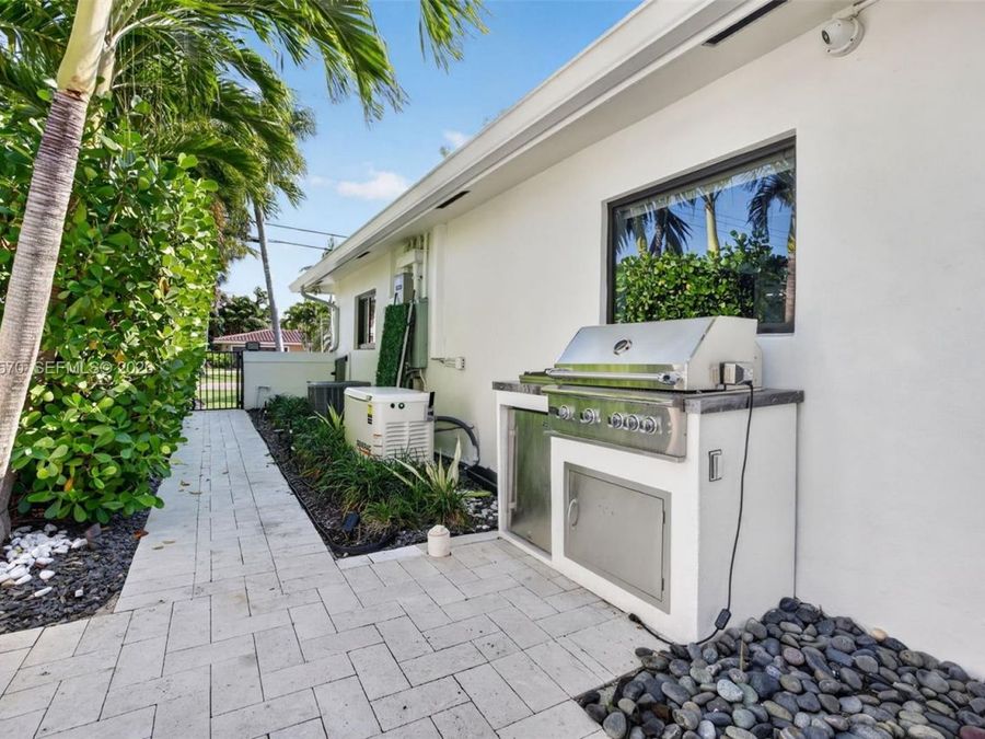 Property Image 81