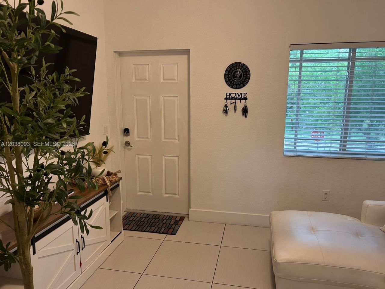106 SE 9th Ct , Unit 201, Hallandale Beach, FL 33009 Photo