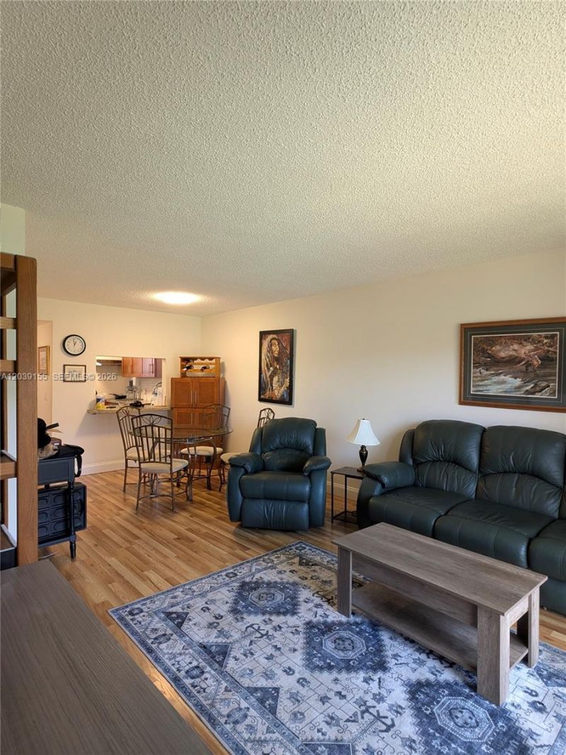 10120 Sunrise Lakes Blvd, Unit 110, Sunrise, FL 33322 Photo