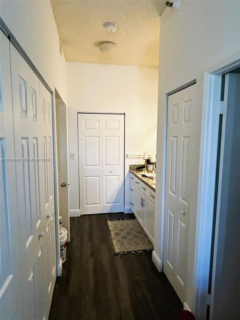 20515 E Country Club Dr, Unit 142, Aventura, FL 33180 Photo