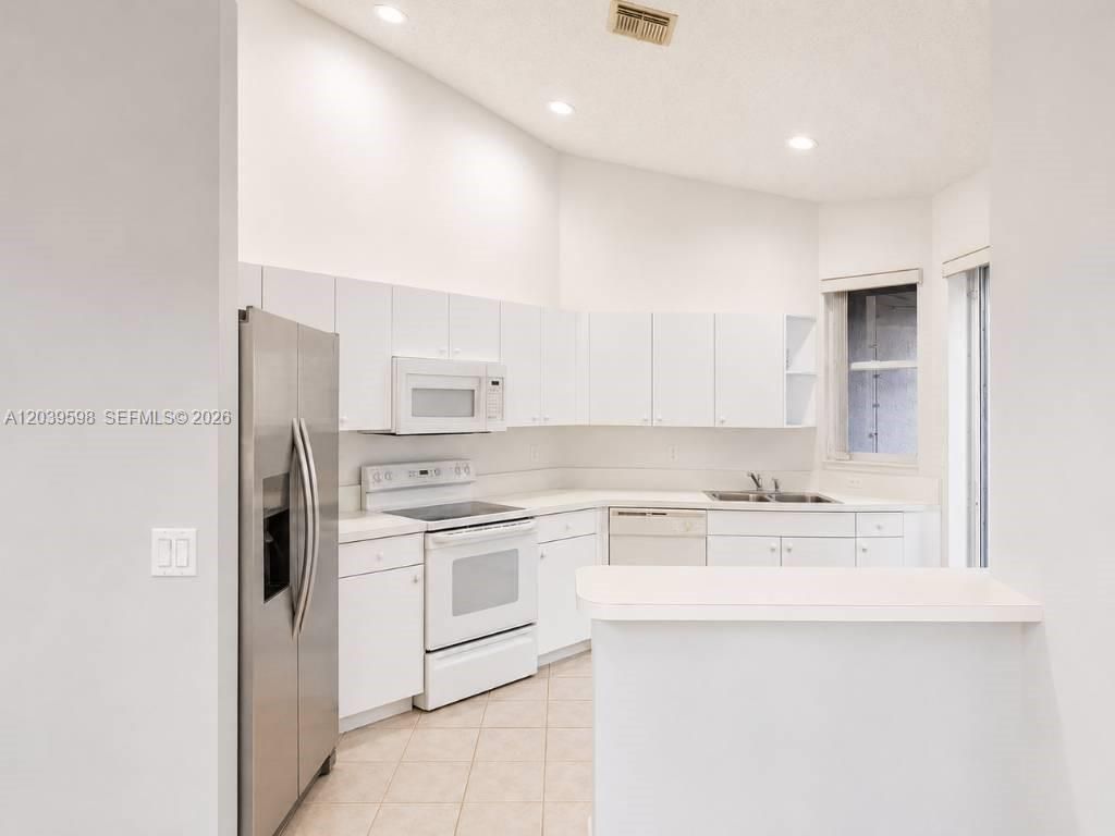 8090 S Aragon Blvd, Unit 3, Sunrise, FL 33322 Photo