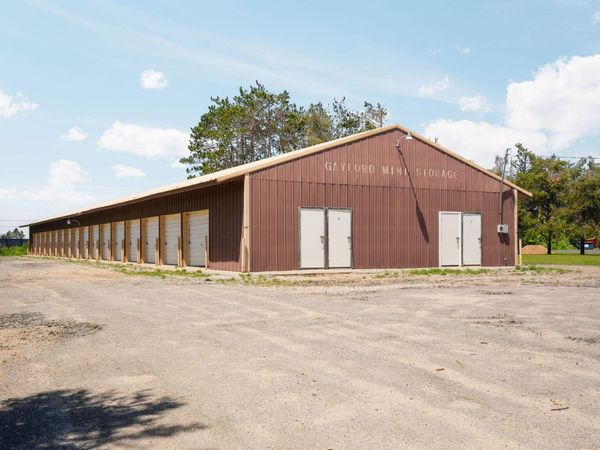 1412 S Otsego Avenue, Gaylord, MI 49735