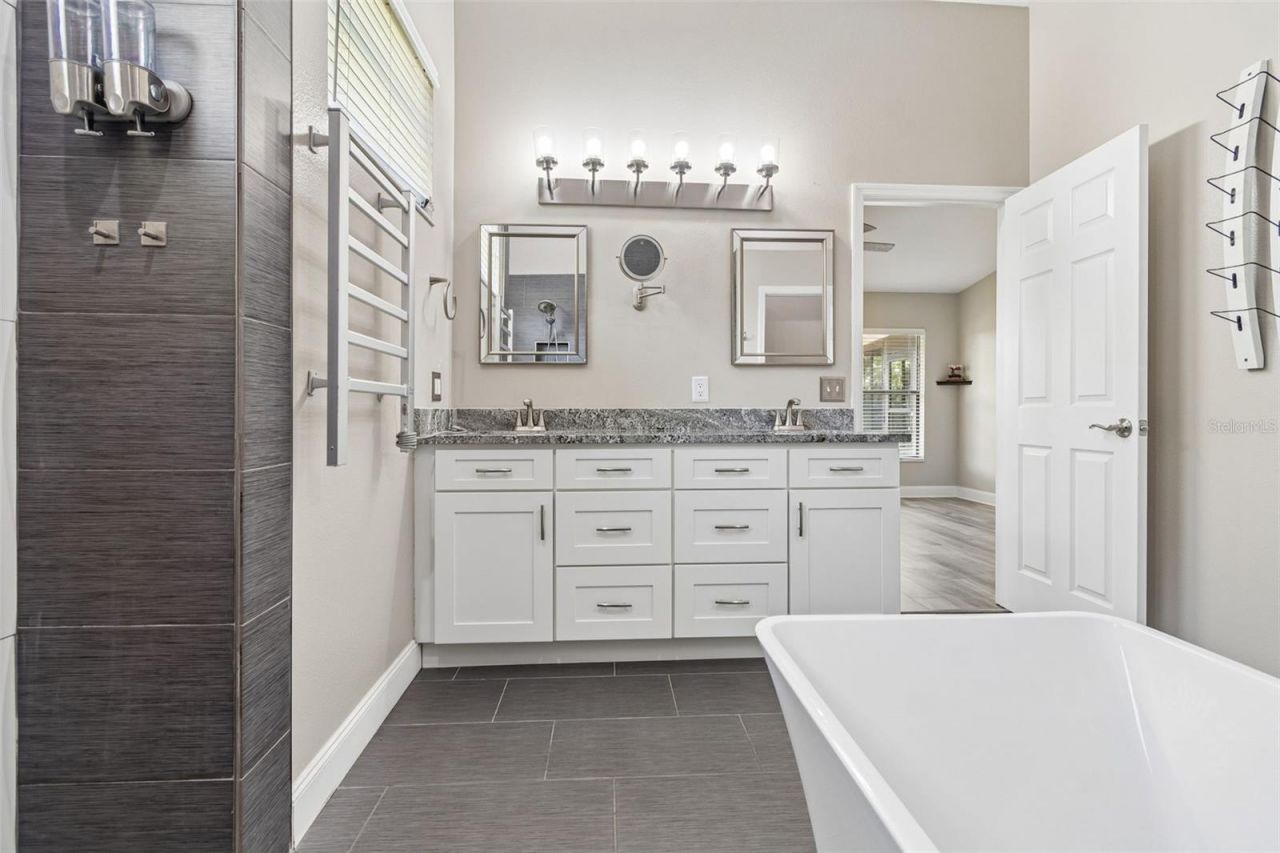 6019 Courtside Drive, Bradenton, FL 34210 Photo