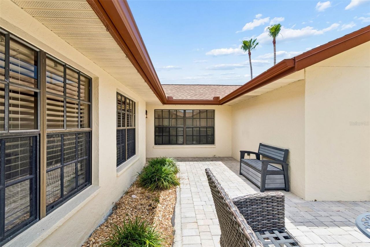 6019 Courtside Drive, Bradenton, FL 34210 Photo