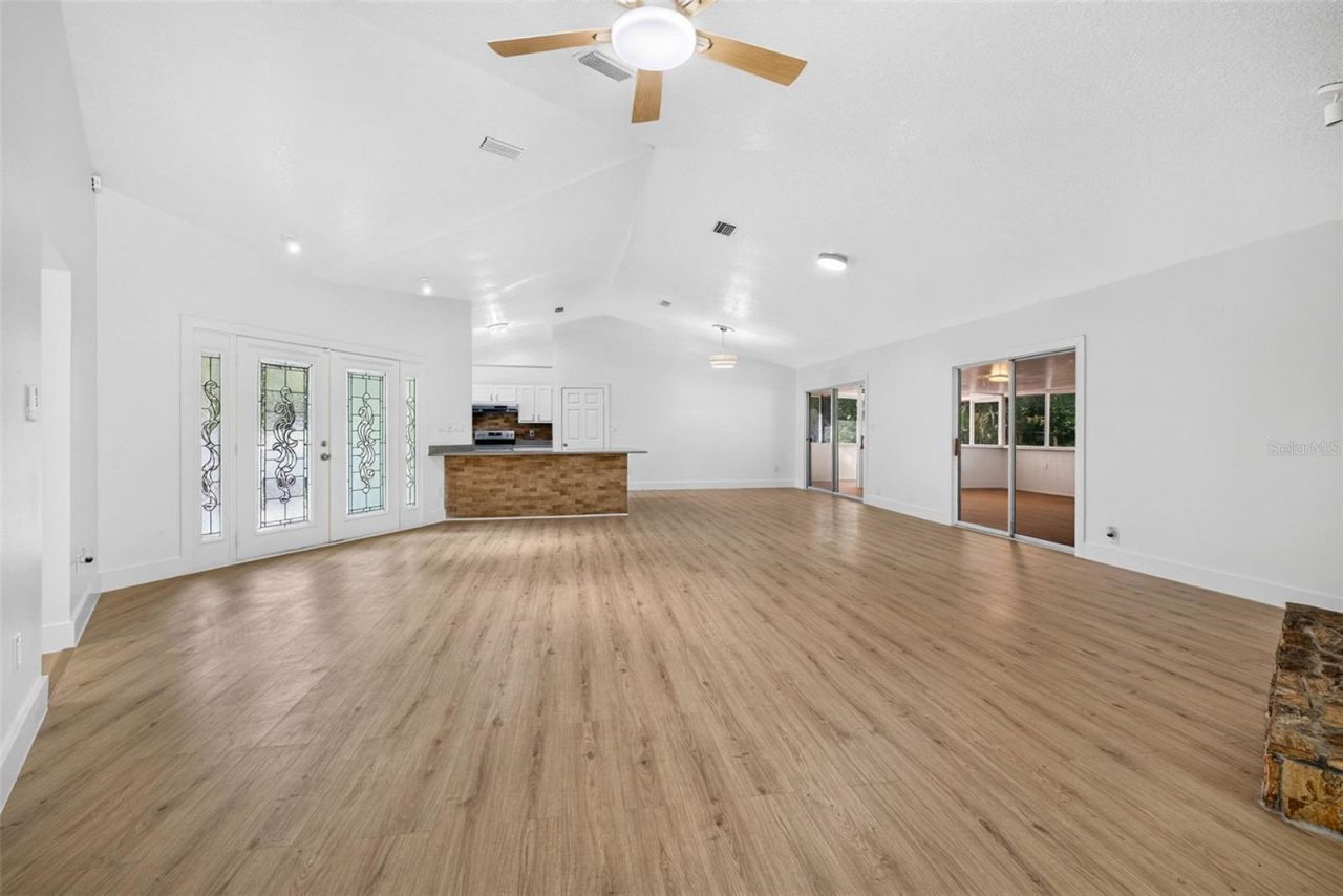 4586 S Flambeau Loop , Homosassa, FL 34448 Photo