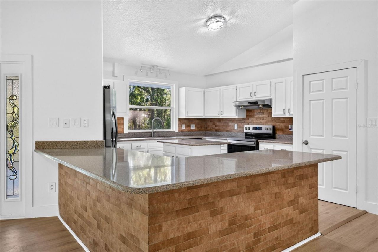 4586 S Flambeau Loop , Homosassa, FL 34448 Photo