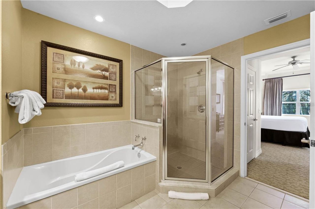 1106 Sunset View Circle , Unit 304, Reunion, FL 34747 Photo