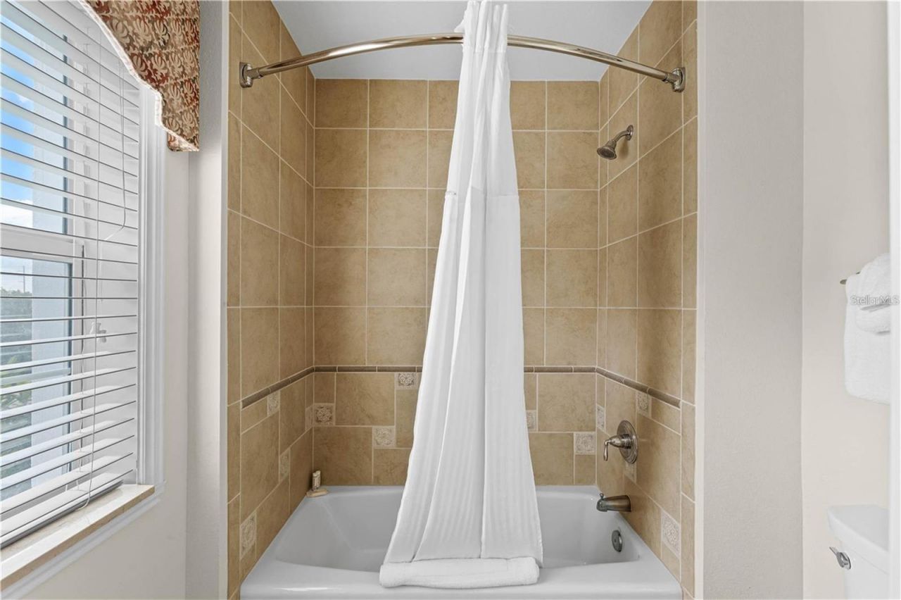 1106 Sunset View Circle , Unit 304, Reunion, FL 34747 Photo