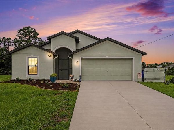 816 La Salle AVE, FORT MYERS, FL 33913