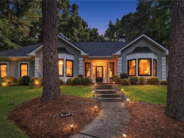 3591 Wynterset Drive, Snellville, GA 30039