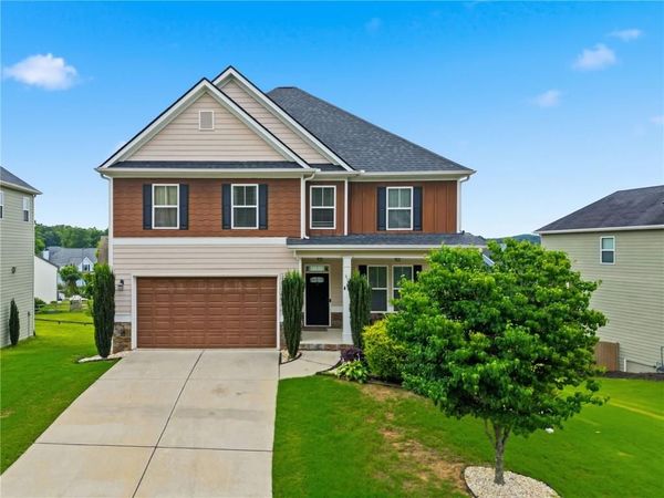 39 Fallen Oak Drive , Dallas, GA 30132