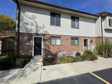 10209 Co Rd 286, Unit B1, Huntsville, OH 43324