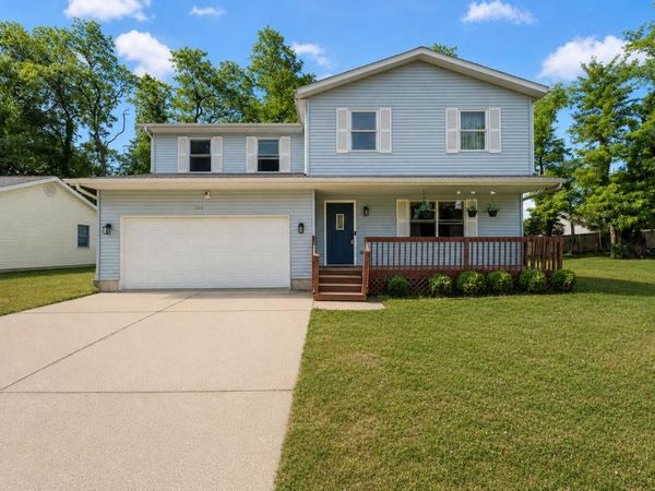 1318 Whippoorwill Road , Valparaiso, IN 46383