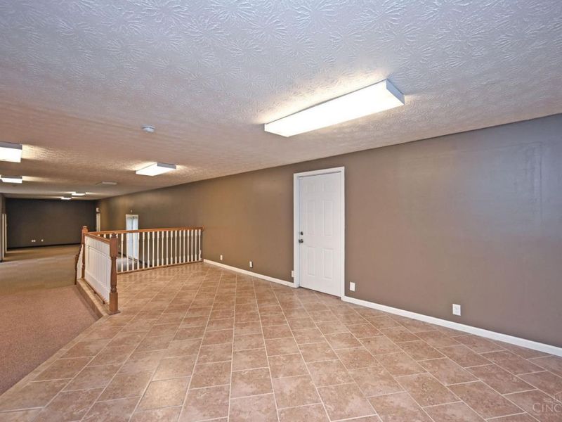 9101 N Dixie Drive, Butler Twp, OH 45414 Photo 36