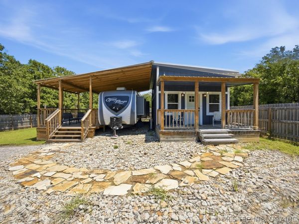 127 Seneca Springs , Eufaula, OK 74432