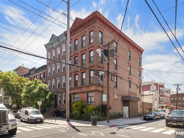 422 Madison Street 4R, Unit 4R, HOBOKEN, NJ 07030