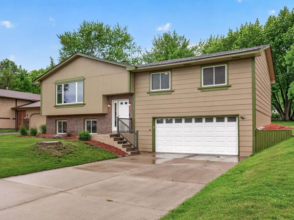 17918 Weaver Lake Drive, Maple Grove, MN 55311