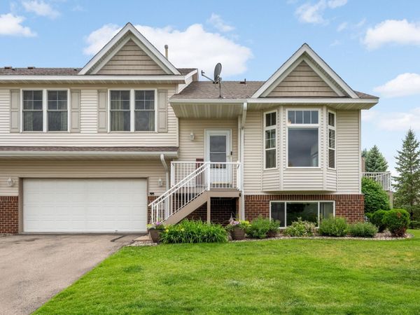 20683 Hampshire Way, Lakeville, MN 55044