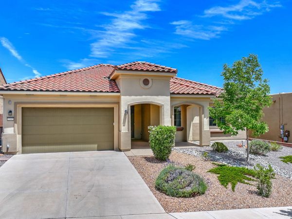 2332 Granite Mountain Loop NW, Albuquerque, NM 87120